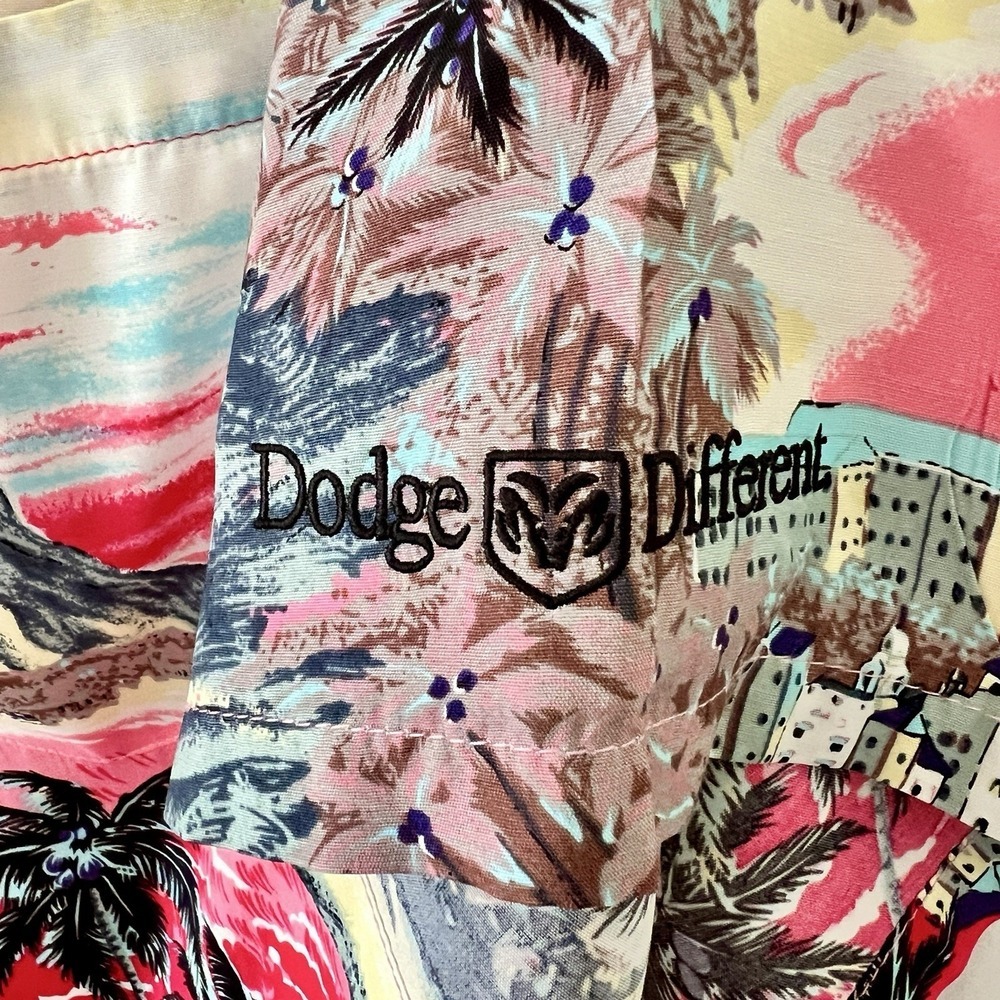 Go Barefoot Vintage Hawaiian Shirt Men's Short Sleeve Size XL.  Made In USA - Picture 5 of 8